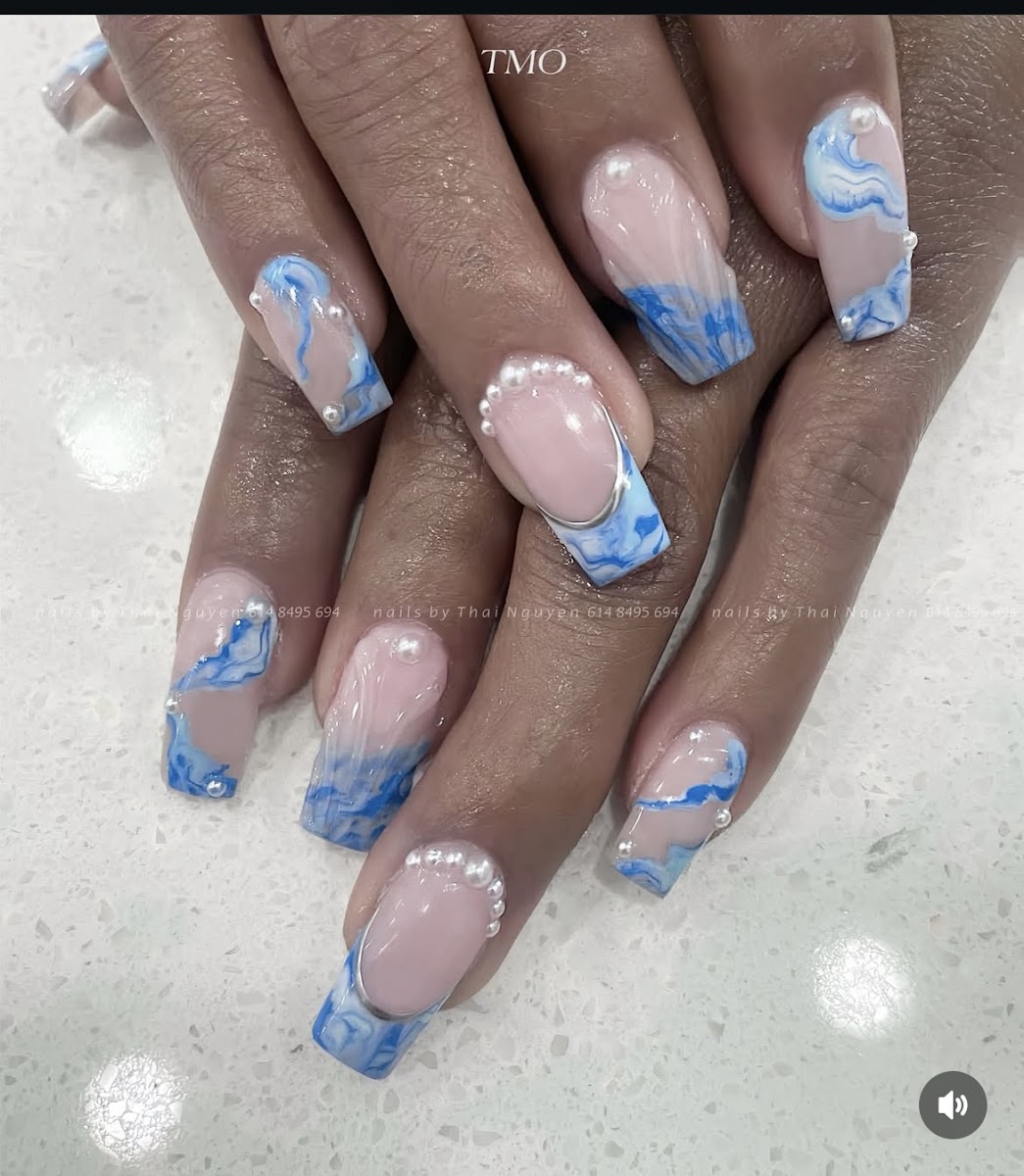 C T Nail Salon